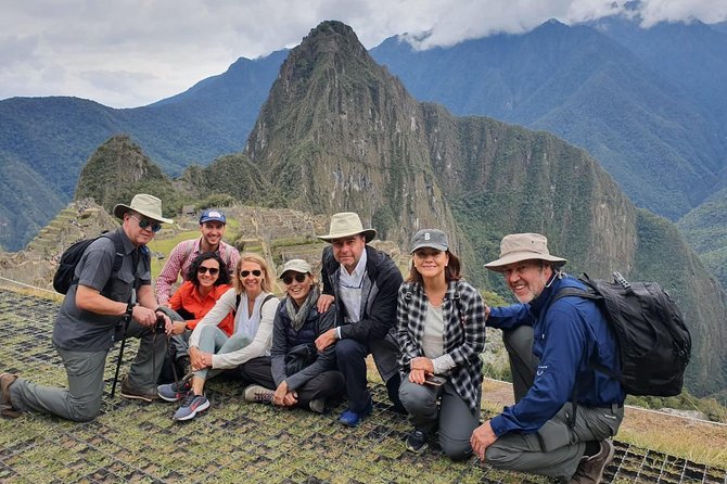 Cusco, Sacred Valley, Machu Picchu and Rainbow Mountain 5 Days - Logistics and Accommodations