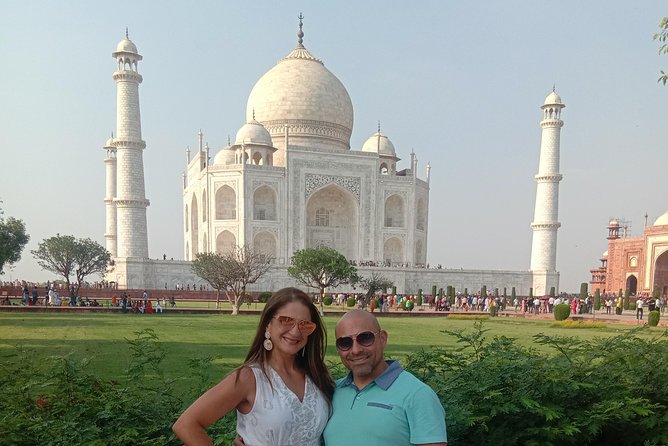 Delhi Agra Delhi Same Day Tour - Accessibility Features