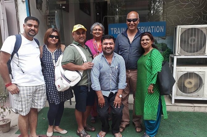 Delhi Taj Mahal Delhi Tour - Pickup and Meeting Details