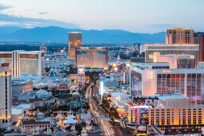 Departure Transfer: Las Vegas to Airport LAS in Luxury SUV - Included Amenities