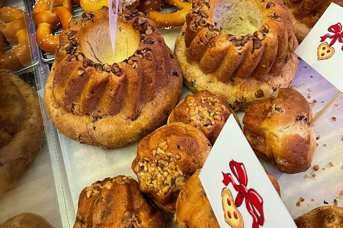 Discover Strasbourgs Christmas Markets - Local Delicacies and Crafts