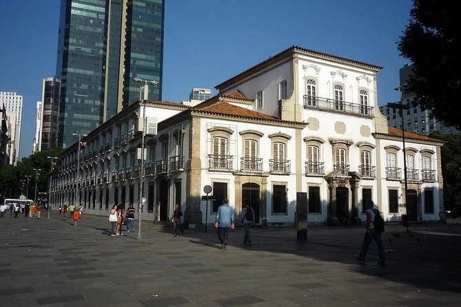 Discover the Real Rio De Janeiro Walking Tour - Tour Accessibility and Recommendations