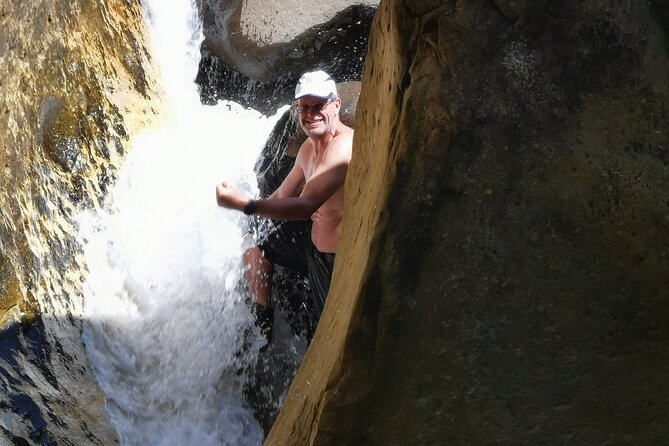 Drakensberg Mountains. Tugela Gorge and Amphitheater Hike - Health Considerations
