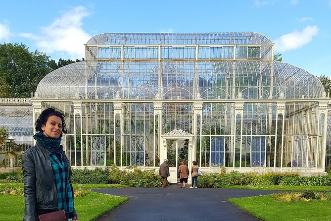 Dublin Literary Tour With a Local Expert: Custom & Private - Group Size and Participation