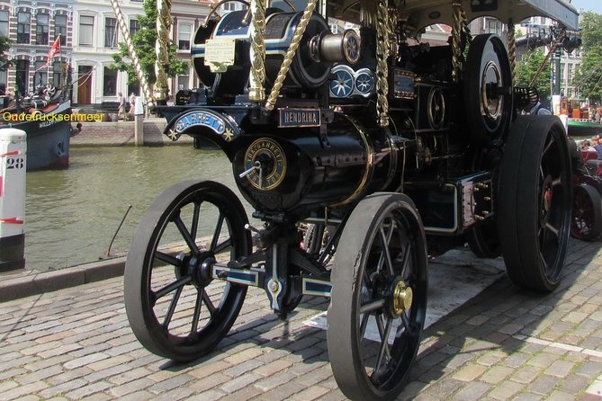E-Scavenger Hunt Dordrecht: Explore the City at Your Own Pace - Discovering Dordrechts Highlights