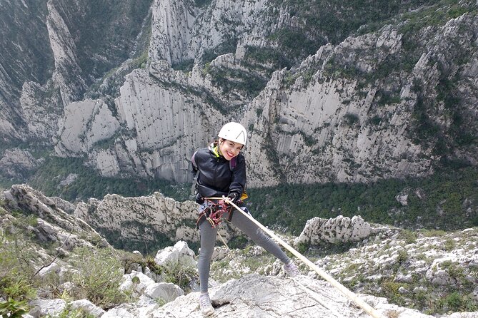 Eagle's Nest, Monterrey: Hiking + Rock Climbing + 3 Rappels - Meeting and Pickup Details