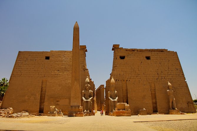 Egypt Must See Sites Cairo Luxor 7 Days 6 Nights Tour - Scenic Train Journey to Luxor