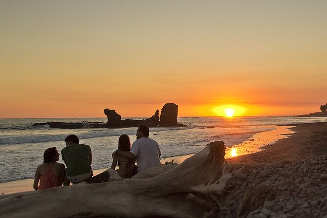 El Salvador's Surf City Arrival Shuttle: La Libertad Beaches - Comfortable and Clean Vehicles