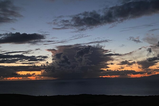 Enjoy Sunset With a Fine Cigar in Hawi - Host and Atmosphere