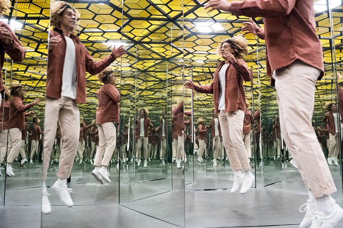 Entrance to the Museum of Illusions Madrid - Booking and Confirmation