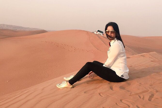 Evening Desert Safari Tour With Live Enterterment And BBQ Dinner - Entertainment Options Available