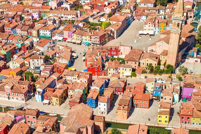 Exclusive Boat Tour Murano Burano Torcello With Real Local Guide - Unique Experiences on Each Island