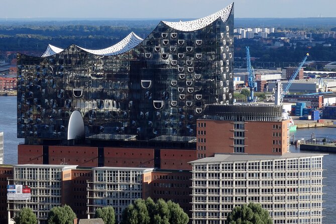 Explore Hamburgs Elbphilharmonie in a Playful Way - Modern and Individual - Viators Commitment to Quality Travel