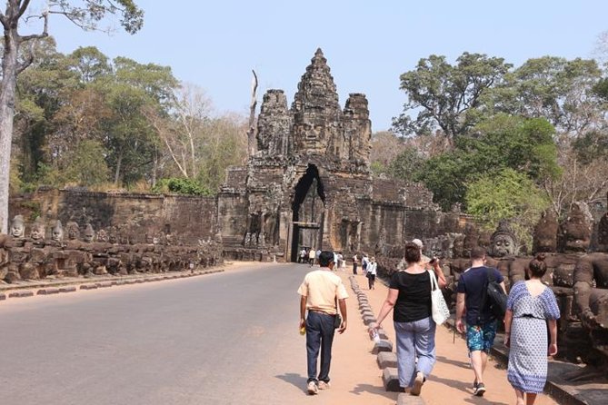 Exploring Angkor Wat Sunrise Tour-Small Group - Pricing Structure