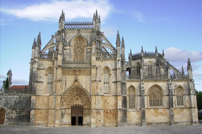 Fátima Full Day Trip From Lisbon in Private Vehicle - Viator Help and Booking