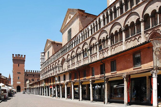 Ferrara Tour of Must-See Attractions With Local Top Rated Guide - Personalized Itinerary and Relaxed Pace
