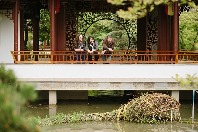 Full Day Best of Vancouver Private City and Gardens Tour - Transportation and Accessibility