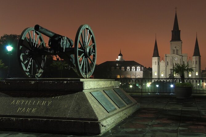 Ghost Hunt in New Orleans: Quest Experience - Navigating the Lalaurie Mansions Haunts