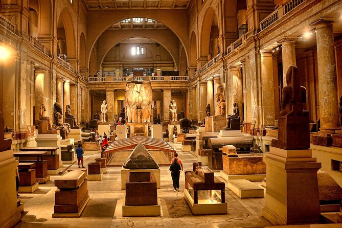 Giza Pyramids and Egyptian Museum Tours - Transportation and Meals