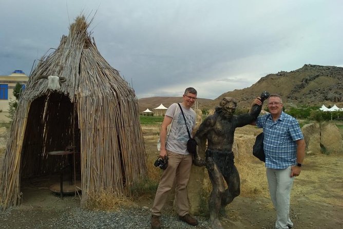 Gobustan,Mud Volcanoes & Absheron Peninsula Full Day Tour - Meeting and Pickup Details
