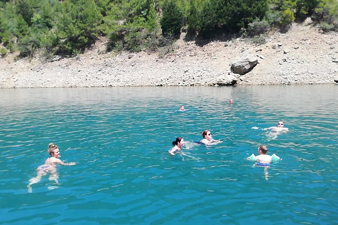 Green Canyon: 5 Hours Boat Trip With Lunch and Soft Drinks - Local Insights