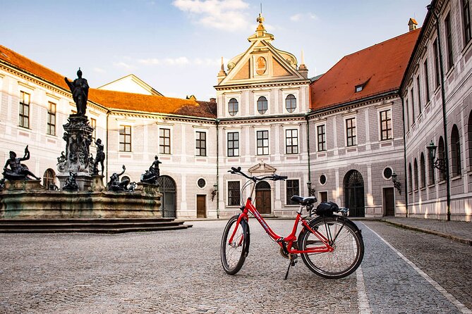 Guided Night Bike Tour of Munich - Notable Traveler Feedback