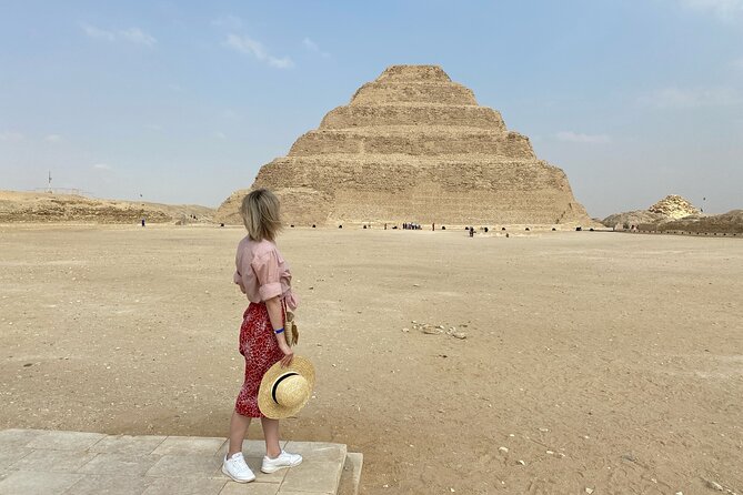 Guided Tour to Giza Pyramids, Saqqara, Dahshur and Memphis - Pickup and Meeting Details