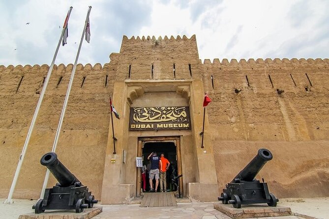 Half Day Dubai City Tour - Guide and Group Size