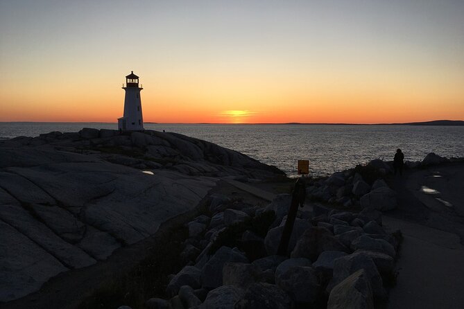 Half Day Small Group Tour in Peggys Cove and Titanic Cemetery - Guest Feedback