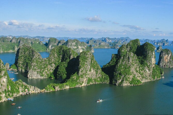 Halong Wonder Bay Cruise Luxury Full Day - Experience on the Water