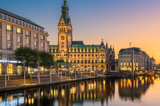 Hamburg Airport Transfers : Hamburg to Hamburg Airport XFW in Luxury Van - The Sum Up