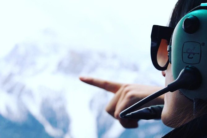 Helicopter Tour Over the Dolomites - Providing Informative Tour Commentary