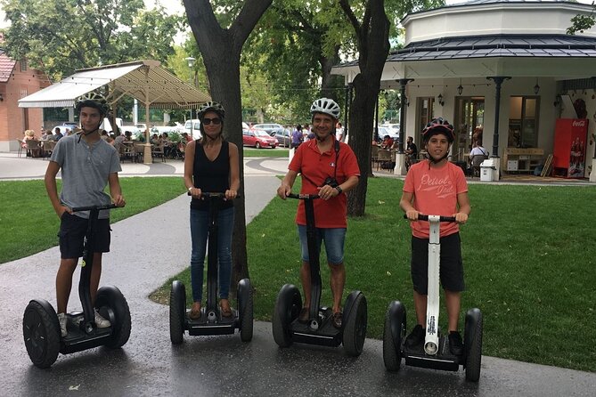 HEROS SQUARE - City Segway Tours - Meeting Point and Route