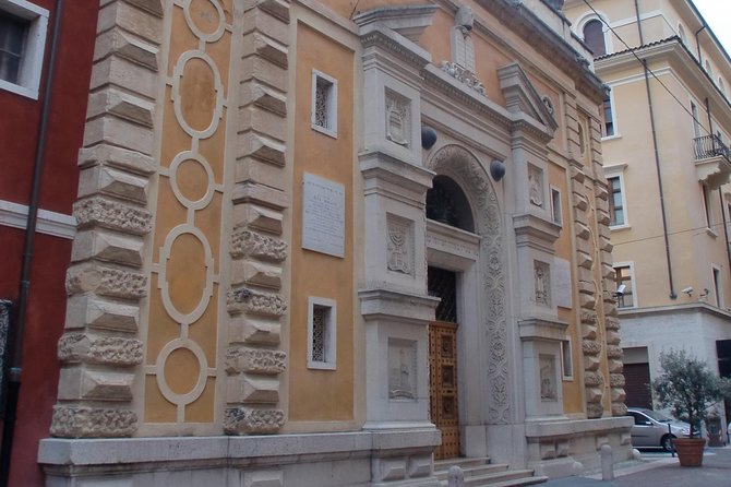 Hidden Verona & Jewish District -3 Hour Private Walking Tour - Meeting Point and Schedule Details