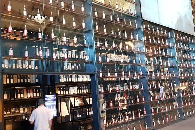 Highland Whisky Experience - Accessibility and Additional Information