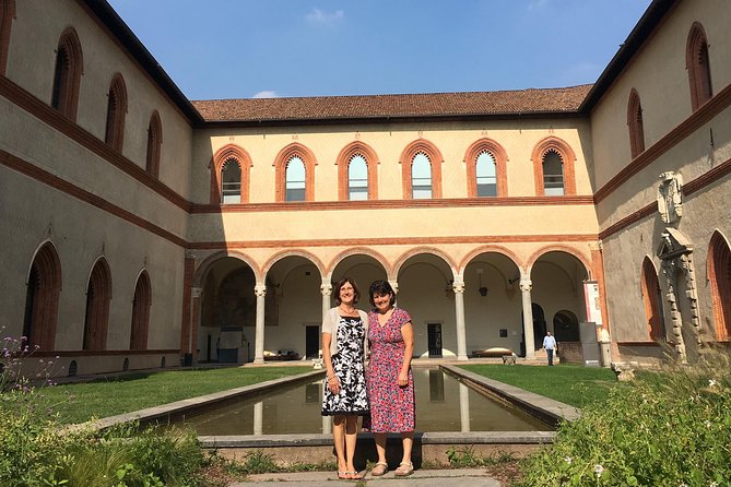 Highlights of Milan Private Guided Tour: Duomo, La Scala Theatre & Sforza Castle - Duomo Cathedral
