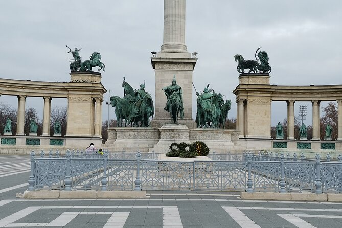 Historical and Cultural Guided Tour of Budapest - Visiting Heroes Square