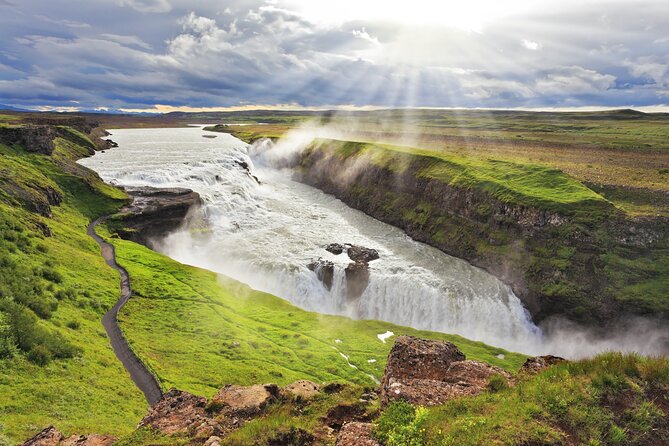 Iceland Stopover Combo: Blue Lagoon, Golden Circle & South Shore - Pickup and Transportation