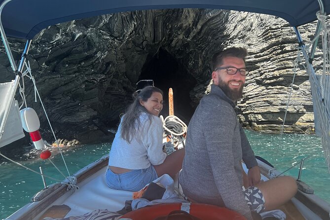 Iena Rosa Tour Review: Unforgettable Cinque Terre Experience - Knowledgeable and Engaging Guide