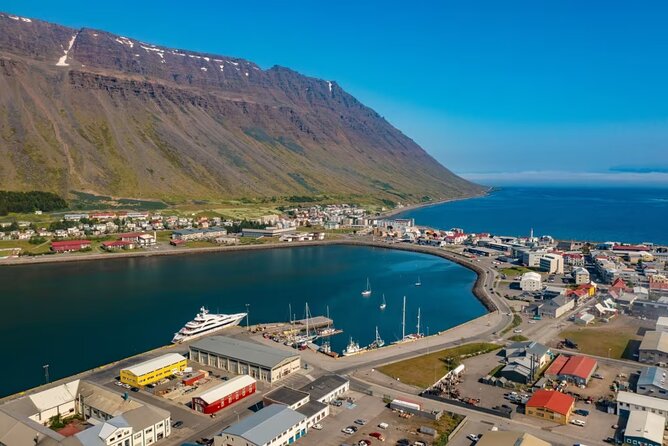 Isafjordur Hop-On, Hop-Off Cruise Ship Shuttle Bus - Optimizing Your Cruise Experience