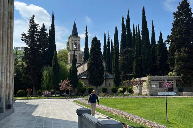 Kakheti-Sighnaghi Day Trip With Wine Tasting and Bodbe Monastery - Wine Tasting Experience