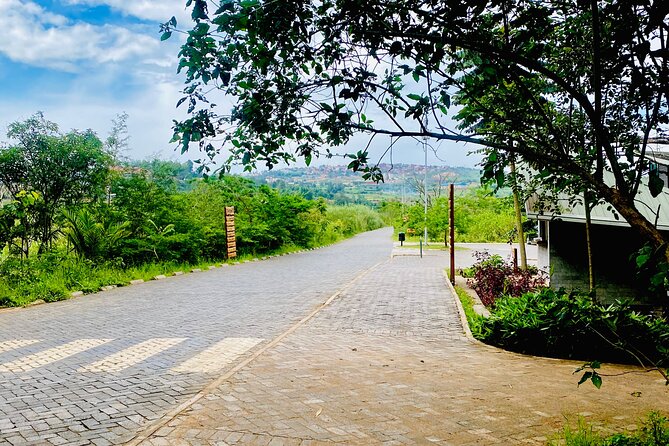 Kigali City Tour With a Local Guide and Driver - Scenic Views of Kigali