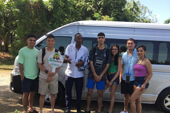 Kingston TOUR/AIRPORT (GROUP)Transportation Only - Pricing Information