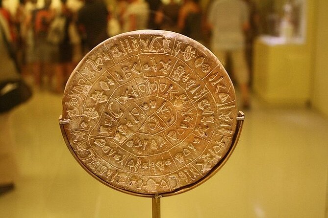 Knossos and Arch Museum of Heraklion (GuideTransferTicket) - Taking in Heraklions Artifacts
