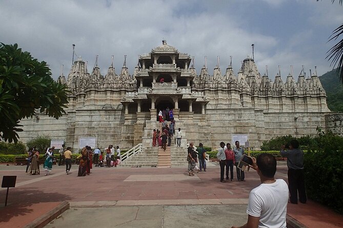 Kumbhalgarh Fort & Ranakpur Temple Private Day Trip From Udaipur - Pickup and Drop-off Details