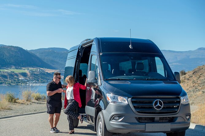Lake Country 5Hour 5 Winery Tour - Transportation and Comfort