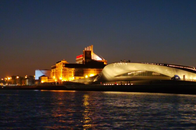 Lisbon Night Sailing Tour With a Drink- 2h Small Group Tour - Booking Information