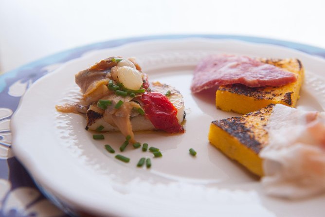 Lunch or Dinner and Cooking Demo at a Local Home in Soave - Cooking Demonstration