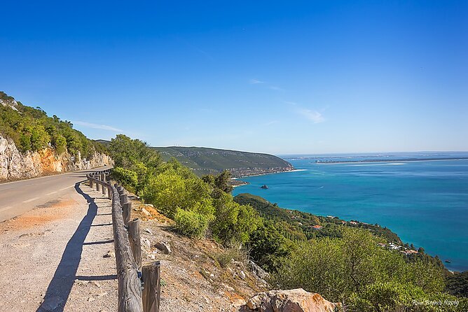 Luxury Private Arrábida Tour and Bacalhoa Palace With Exclusive Wine Taste - Booking Information
