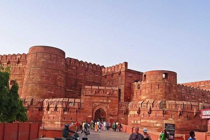Luxury Taj Mahal Tour From Delhi: Same Day Agra Trip by Luxury Car - The Sum Up